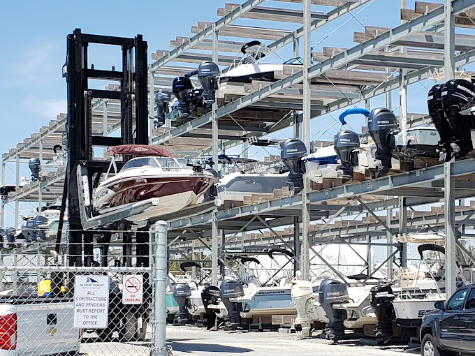 30’ Dry Stack for Sale, Sloop Point Marina Hampstead
