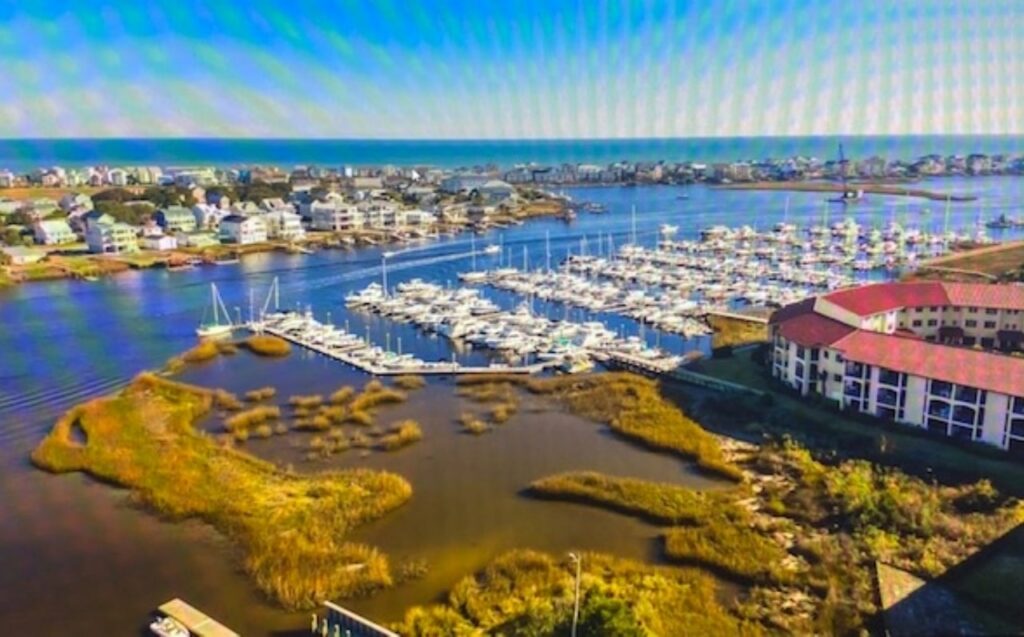 55′ boat slip at Waterfronte Villas & Yacht Club