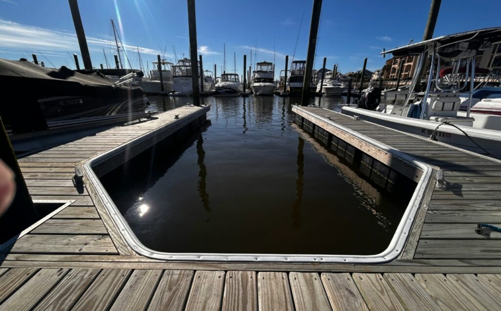 40′ Boat Slip for Sale, Waterfronte Villas and Yacht Club